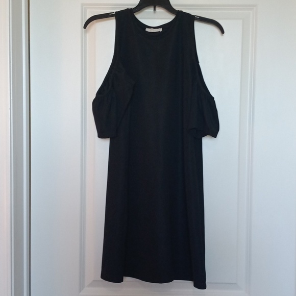 ZARA Trafaluc cold shoulder mini dress size M black knit EUC - Picture 6 of 10